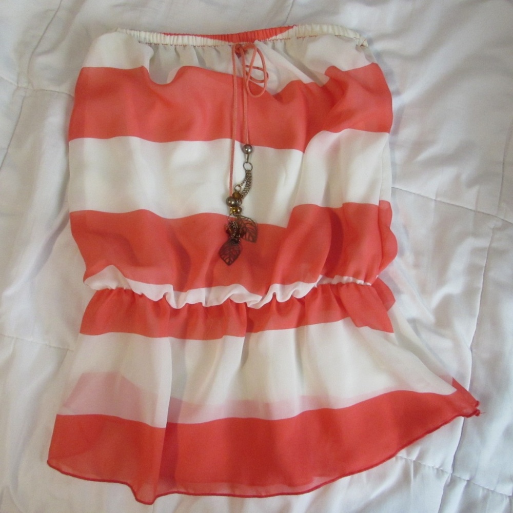 Flowy strapless top *SOLD*